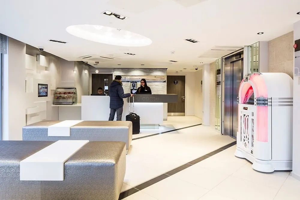Point A Hotel London Canary Wharf