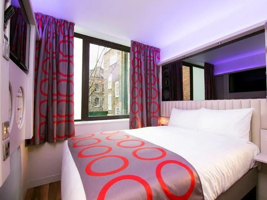 Point A Hotel London Canary Wharf