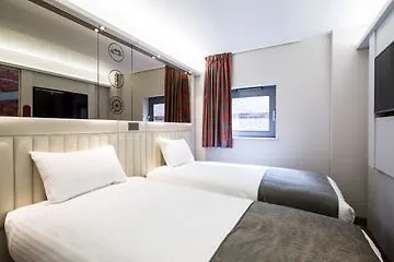 Point A Hotel London Canary Wharf